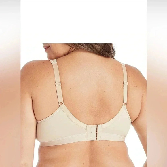 Playtex Women's 18 Hour Active Breathable Comfort Wireless Bra 36D NWOT Nude - Picture 2 of 7